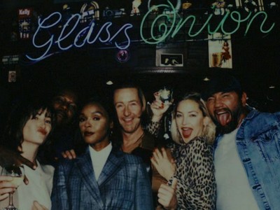 Glass Onion - Story Review