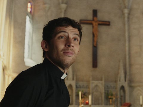 Wake Up Dead Man Cast - Story Review